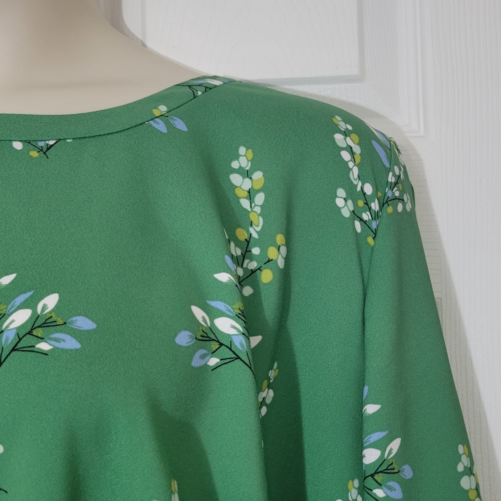 Loft Green Flower Branch Flare Shirtdress Plus Size 26 - Picture 3 of 8